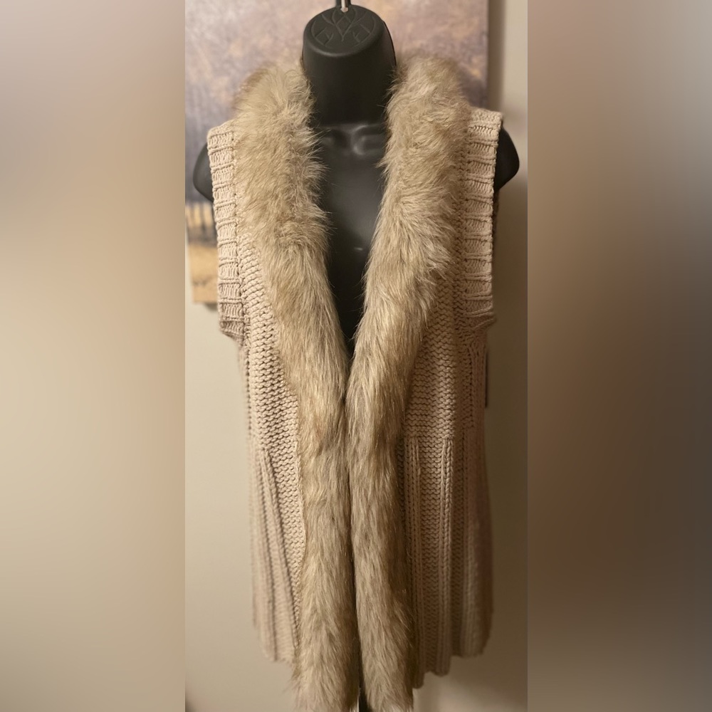 Tribal Faux Fur Trimmed Sweater Vest